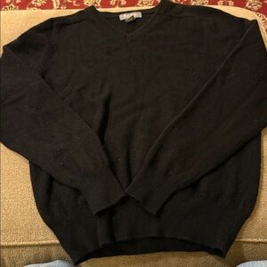T. Harris London Cashmere Sweater Size Large Black (TD)